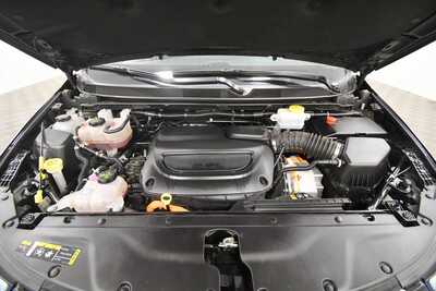 2024 Chrysler Pacifica, $25999. Photo 12