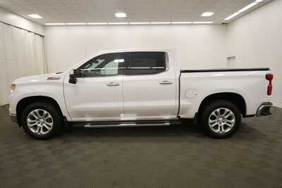 2022 Chevrolet 1500 Crew Cab, $40499. Photo 4