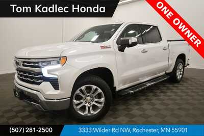 2022 Chevrolet 1500 Crew Cab, $40499. Photo 1