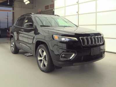 2022 Jeep Cherokee, $26097. Photo 2
