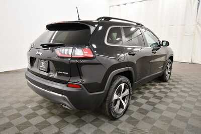 2022 Jeep Cherokee, $25499. Photo 7
