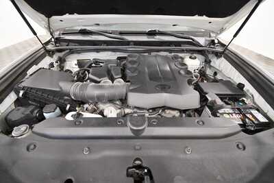 2018 Toyota 4Runner, $29999. Photo 12