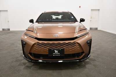 2025 Toyota Crown, $48499. Photo 11