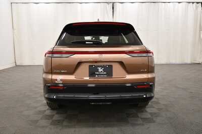 2025 Toyota Crown, $48499. Photo 6