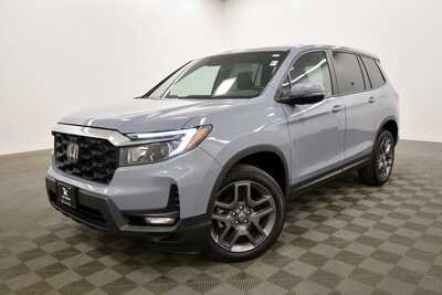 2023 Honda Passport, $33999. Photo 2