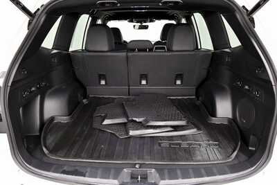 2023 Subaru Forester, $29499. Photo 6
