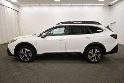 2020 Subaru Outback, $26499. Photo 4