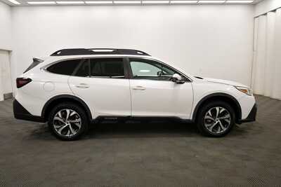 2020 Subaru Outback, $26499. Photo 9