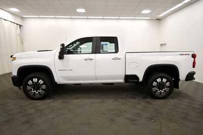 2020 Chevrolet 2500 Ext Cab, $32799. Photo 4