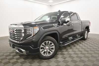 2023 GMC 1500 Crew Cab, $43765. Photo 2