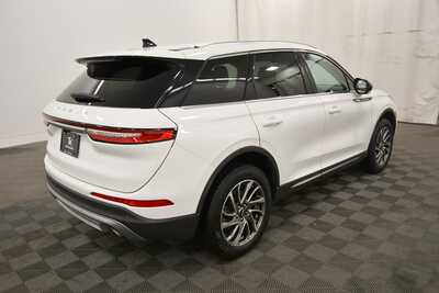 2021 Lincoln Corsair, $21999. Photo 8