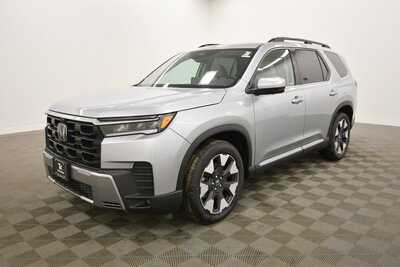 2026 Honda Pilot, $49219. Photo 2