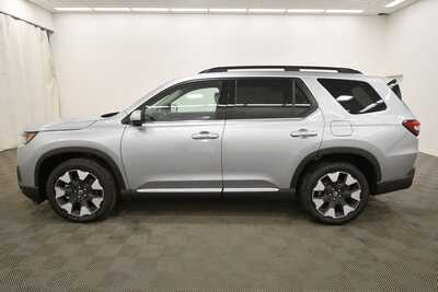2026 Honda Pilot, $49219. Photo 5