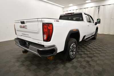 2023 GMC 2500 Crew Cab, $47629. Photo 8