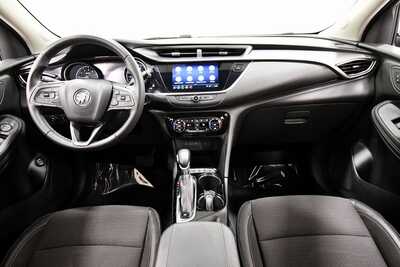 2021 Buick Encore GX, $15499. Photo 3