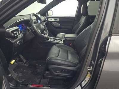 2021 Ford Explorer, $32997. Photo 3
