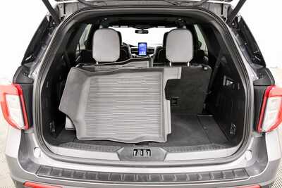 2021 Ford Explorer, $33595. Photo 6