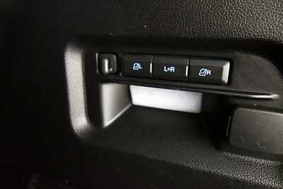 2021 Ford Explorer, $33595. Photo 7