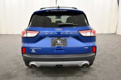 2022 Ford Escape, $21795. Photo 6