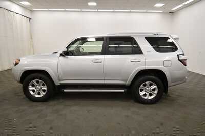 2016 Toyota 4Runner, $20795. Photo 4