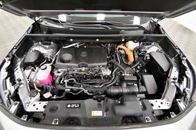 2025 Toyota RAV4, $33779. Photo 11