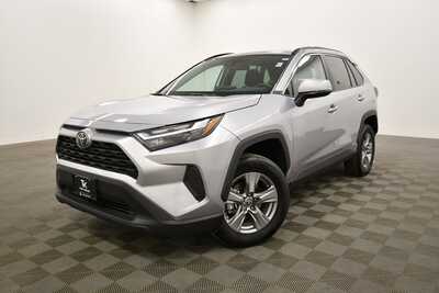 2025 Toyota RAV4, $33779. Photo 2
