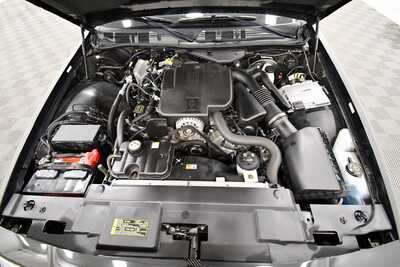 2007 Ford Crown Victoria, $18299. Photo 11