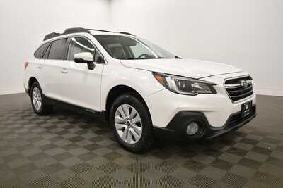 2018 Subaru Outback, $13885. Photo 10