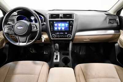2018 Subaru Outback, $13885. Photo 3