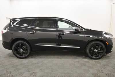 2023 Buick Enclave, $35660. Photo 9