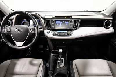 2016 Toyota RAV4, $14995. Photo 3