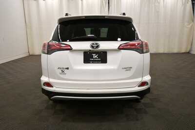 2016 Toyota RAV4, $14995. Photo 6
