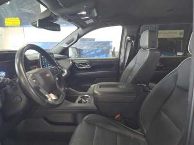 2023 Chevrolet Suburban, $51695. Photo 3