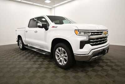 2023 Chevrolet 1500 Crew Cab, $38195. Photo 10