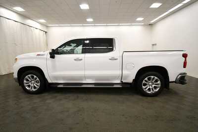 2023 Chevrolet 1500 Crew Cab, $38195. Photo 4