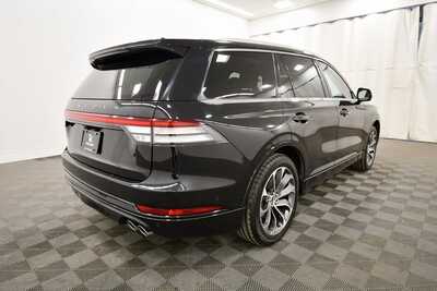 2023 Lincoln Aviator, $44937. Photo 8