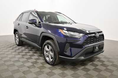 2022 Toyota RAV4, $26395. Photo 10