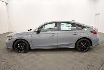 2026 Honda Civic, $30786. Photo 4