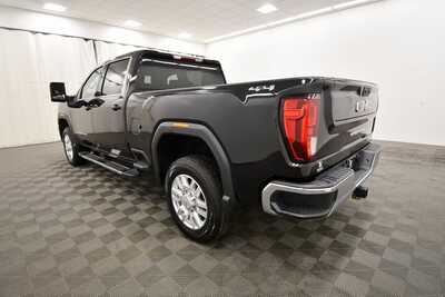 2024 GMC 2500 Crew Cab, $56495. Photo 5