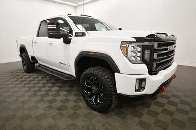 2022 GMC 2500 Crew Cab, $64559. Photo 10