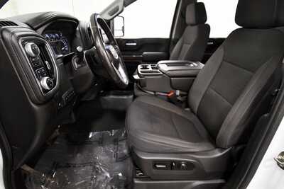 2020 GMC 2500 Crew Cab, $37999. Photo 11