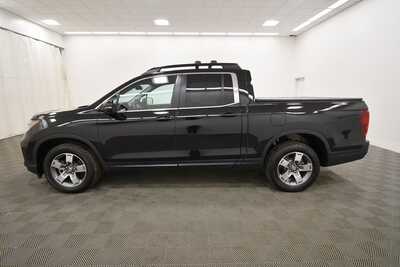 2025 Honda Ridgeline, $36495. Photo 4