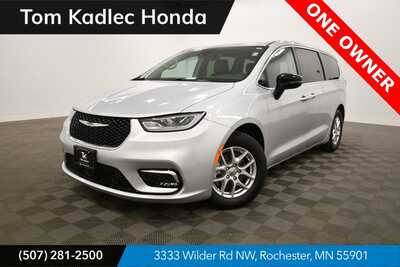 2024 Chrysler Pacifica, $28995. Photo 1