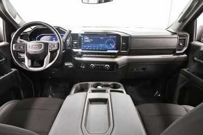 2024 GMC 1500 Crew Cab, $43445. Photo 3