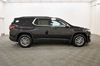 2023 Chevrolet Traverse, $31795. Photo 9