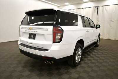 2023 Chevrolet Suburban, $43999. Photo 8