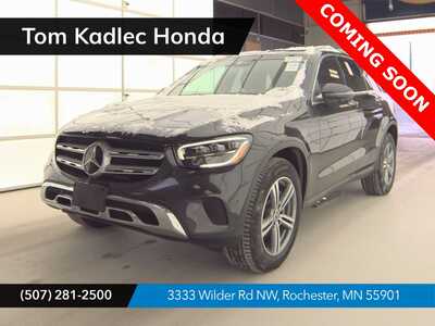 2022 Mercedes-Benz GLC-Class, $31225. Photo 1