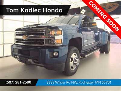2019 Chevrolet 3500 Crew Cab, $51885. Photo 1