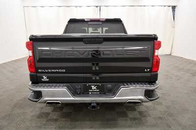 2020 Chevrolet 1500 Crew Cab, $29495. Photo 6