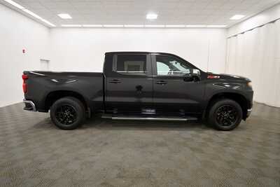 2020 Chevrolet 1500 Crew Cab, $29495. Photo 9